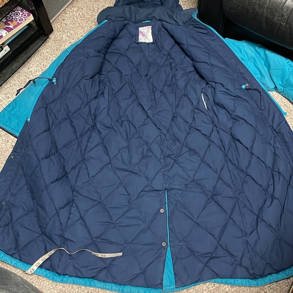 Vintage 80s/90s down feather filled ankle length puffer with snap slit back - Picture 11 of 14